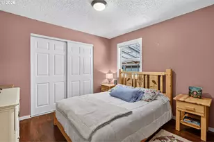 13636 SE Salmon St, Portland, OR 97233 - Photo 19