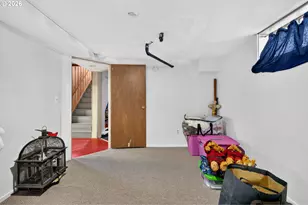 13636 SE Salmon St, Portland, OR 97233 - Photo 35