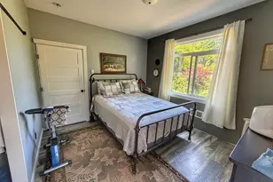 5230 4th St, Tillamook, OR 97141 - Photo 9