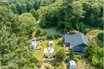 5230 4th St, Tillamook, OR 97141 - Photo 25