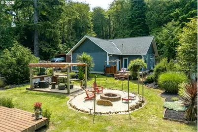 5230 4th St, Tillamook, OR 97141 - Photo 1