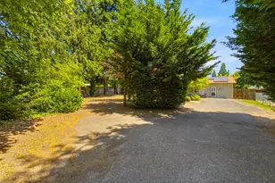 20310 SW Boones Ferry Rd, Tualatin, OR 97062 - Photo 3