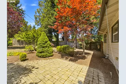 20310 SW Boones Ferry Rd, Tualatin, OR 97062 - Photo 7