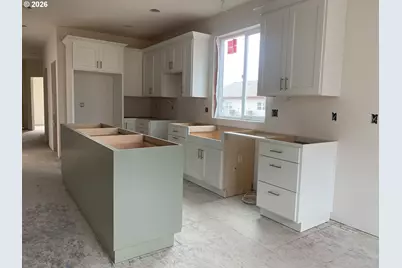 1892 S Holly St, Canby, OR 97013 - Photo 9