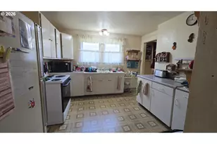 885 NE 3rd St, Gresham, OR 97030 - Photo 15