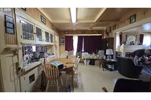 885 NE 3rd St, Gresham, OR 97030 - Photo 13