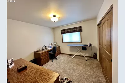 975 N 10th St, Union, OR 97883 - Photo 33