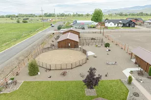 975 N 10th St, Union, OR 97883 - Photo 5