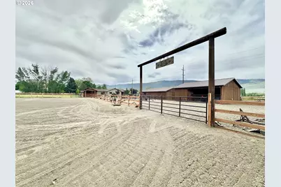 975 N 10th St, Union, OR 97883 - Photo 15