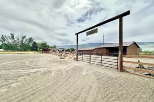 975 N 10th St, Union, OR 97883 - Photo 15