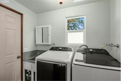 891 Frankton Rd, Hood River, OR 97031 - Photo 29