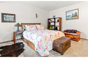 12153 SE 104th Ct, Happy Valley, OR 97086 - Photo 13