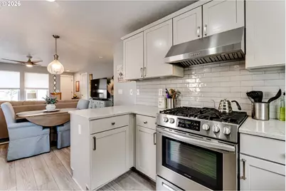 2427 Mountain Ter, Eugene, OR 97408 - Photo 11