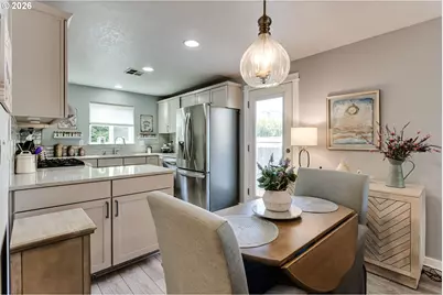 2427 Mountain Ter, Eugene, OR 97408 - Photo 7