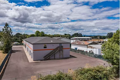 33845 Highway 99E, Tangent, OR 97389 - Photo 7