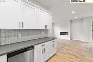 8625 NE 136th Ave, Vancouver, WA 98682 - Photo 5