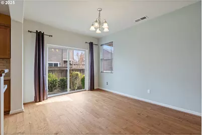 10552 NE Gateway St, Hillsboro, OR 97006 - Photo 13