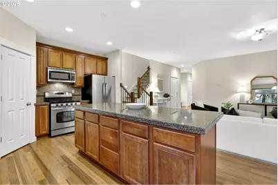 11307 NW Kimble Ct, Portland, OR 97229 - Photo 13