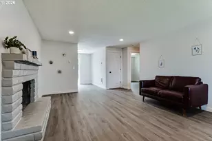 236/238 S 35th St, Springfield, OR 97478 - Photo 3