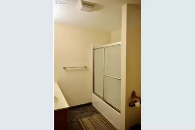 34518 Mutts Way, Gold Beach, OR 97444 - Photo 21