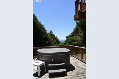 34518 Mutts Way, Gold Beach, OR 97444 - Photo 23