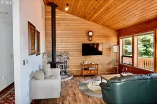 34518 Mutts Way, Gold Beach, OR 97444 - Photo 7