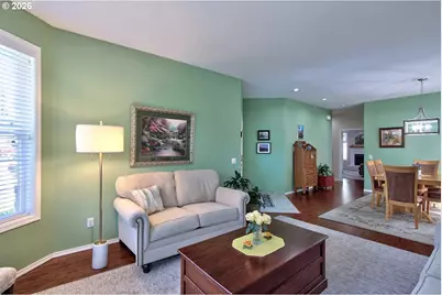 5773 SE Preston Ct, Hillsboro, OR 97123 - Photo 7