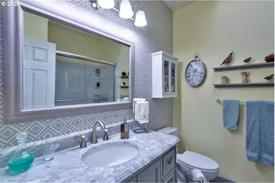 5773 SE Preston Ct, Hillsboro, OR 97123 - Photo 19