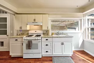 845 S Water St, Silverton, OR 97381 - Photo 11