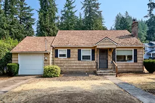 845 S Water St, Silverton, OR 97381 - Photo 1