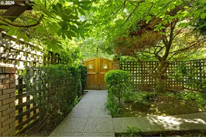 2210 NE 31st Ave, Portland, OR 97212 - Photo 39