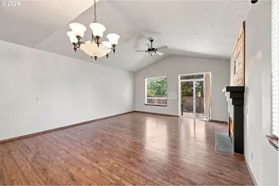18255 Antler Ave, Sandy, OR 97055 - Photo 9