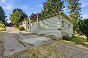 11765 SW Gaarde St, Tigard, OR 97224 - Photo 37