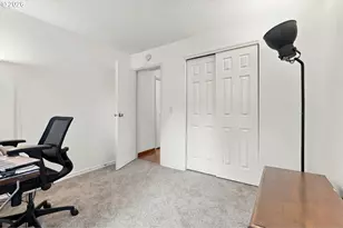 7544 SW Barnes Rd, Portland, OR 97225 - Photo 15