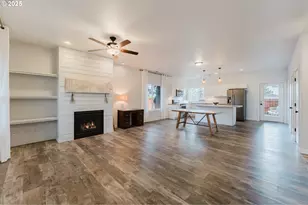 61142 Brookhollow Dr, Bend, OR 97702 - Photo 13