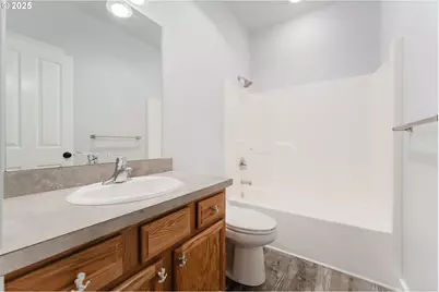 61142 Brookhollow Dr, Bend, OR 97702 - Photo 23