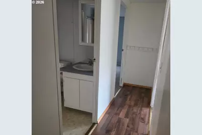 302 2nd St, Maupin, OR 97037 - Photo 15