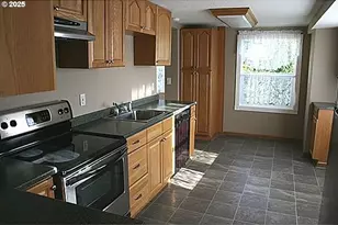 4737 SE 28th Ave, Portland, OR 97202 - Photo 5