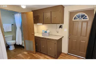 4531 Franklin Blvd, Eugene, OR 97403 - Photo 17