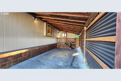 4531 Franklin Blvd #G, Eugene, OR 97403 - Photo 3
