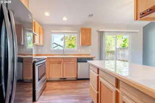 721 Griffin Dr, Monmouth, OR 97361 - Photo 9