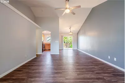 721 Griffin Dr, Monmouth, OR 97361 - Photo 5