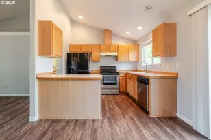 721 Griffin Dr, Monmouth, OR 97361 - Photo 9