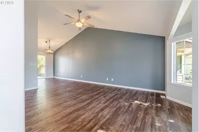 721 Griffin Dr, Monmouth, OR 97361 - Photo 5