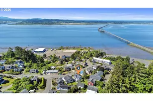 671 Florence Ave, Astoria, OR 97103 - Photo 47