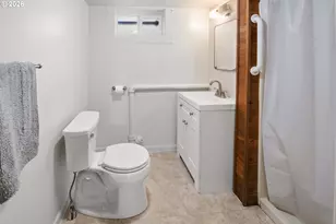 671 Florence Ave, Astoria, OR 97103 - Photo 41