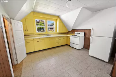 671 Florence Ave, Astoria, OR 97103 - Photo 27