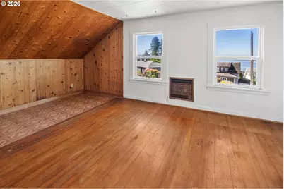 671 Florence Ave, Astoria, OR 97103 - Photo 31