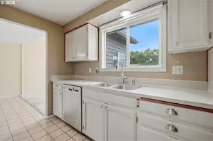 1019 Juniper St, Keizer, OR 97303 - Photo 13