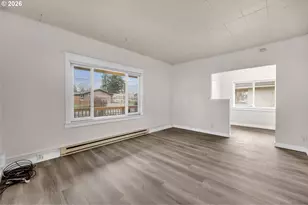 647 SE Russell St, Camas, WA 98607 - Photo 5